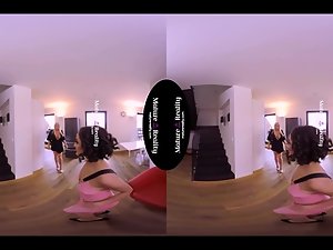 MatureReality VR - Jordan Pryce and her Niece