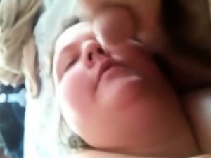 Hefty lass takes a cumshot on her face